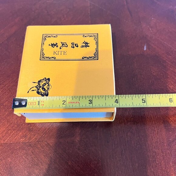 Kite Art Work Hand-painted Chinese Folk Art Mini Kite in Box - Picture 5 of 7